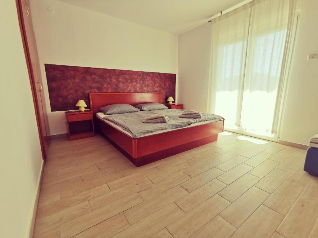 Haus Maro Appartement Supetarska Draga Buitenkant foto